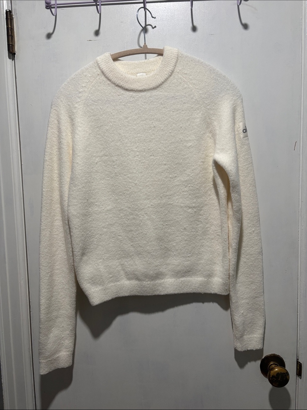 ALO snuggle up fuzzy crewneck sweater size large